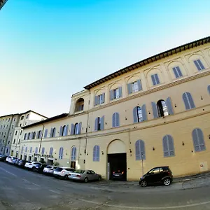 https://le-lupe.it-tuscanyhotel.com