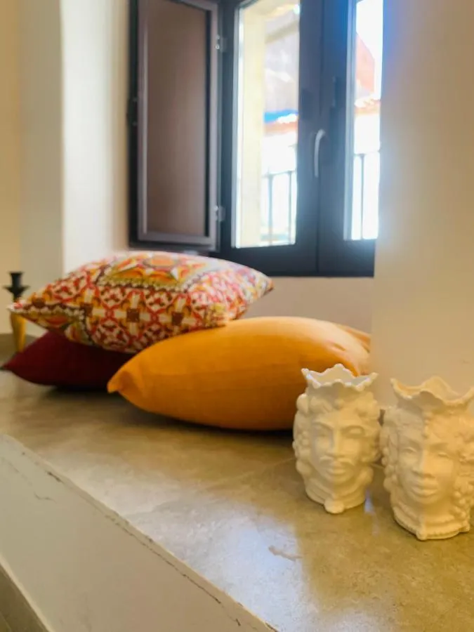 Center Living Apartment Catania