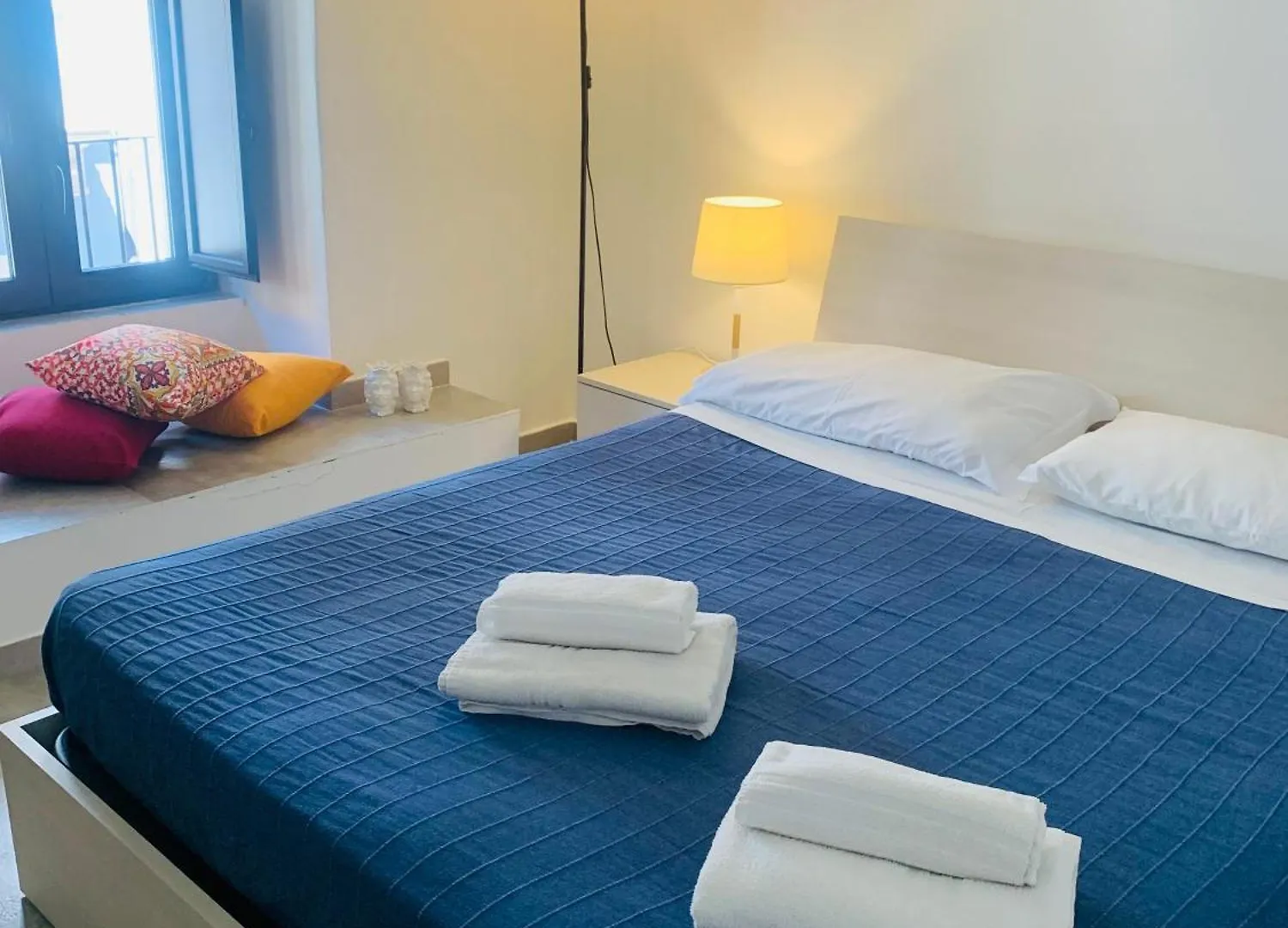 Center Living Apartment Catania