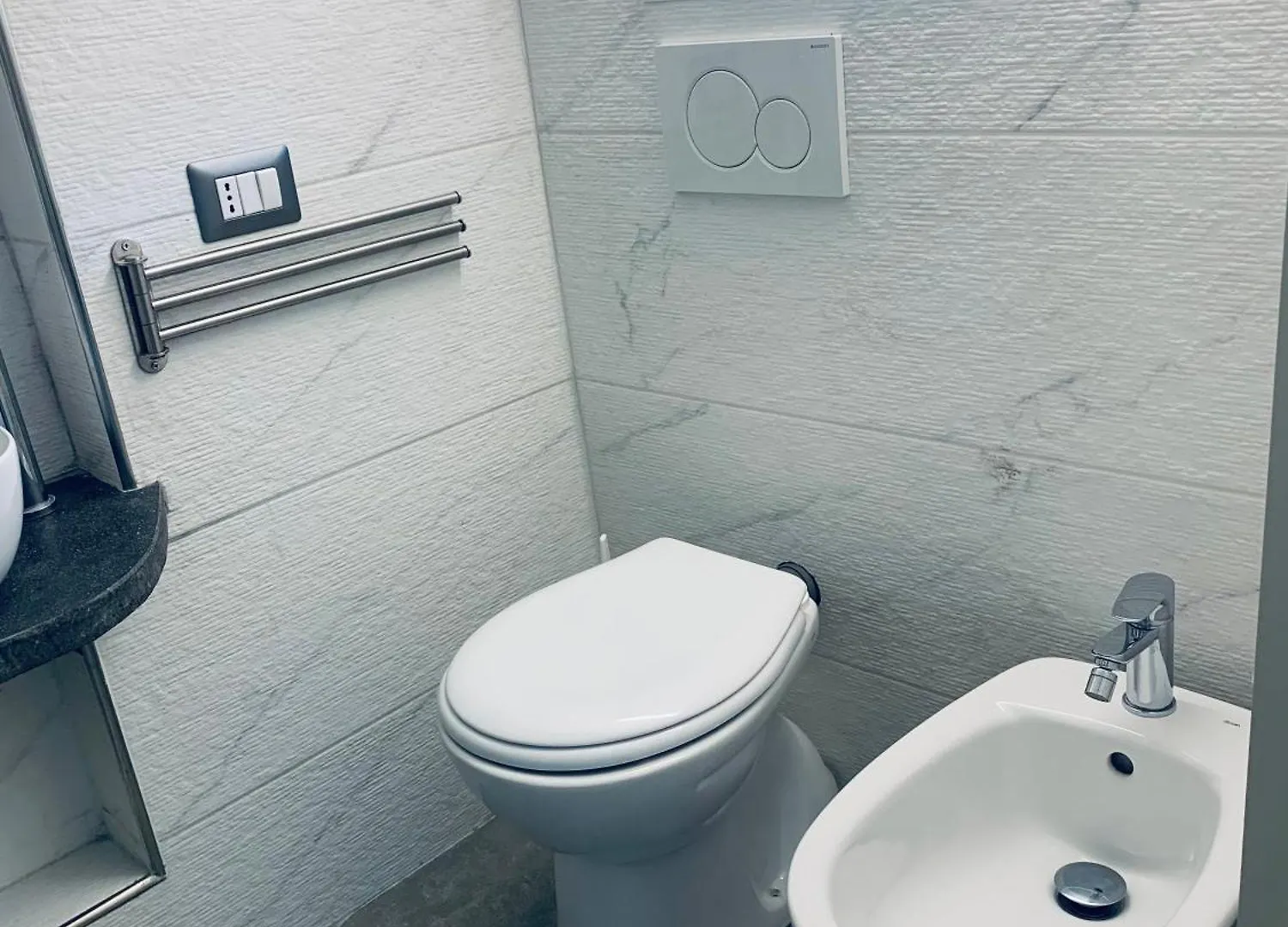 Center Living Apartment Catania Italy